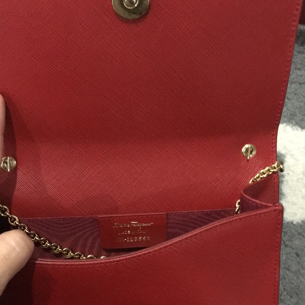 Salvatore Ferragamo Miss Vara Crossbody Bag - Picture 2 of 4